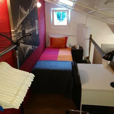 Guest house & Away Studio By Cris