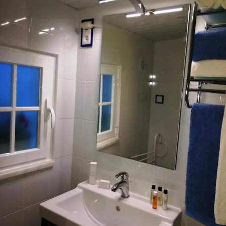 & Away Studio By Cris Guest house Carnaxide